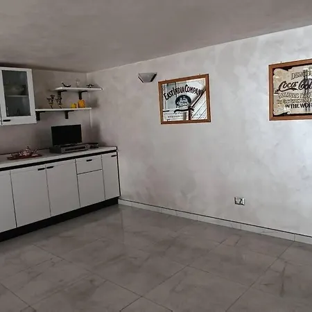Casa Raggio Di Sole 別荘 ジョヴィナッツォ